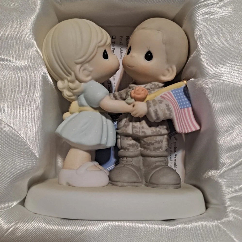 Precious Moments MY SOLDIER, MY HERO  Military  Armed Forces 740018  RARE